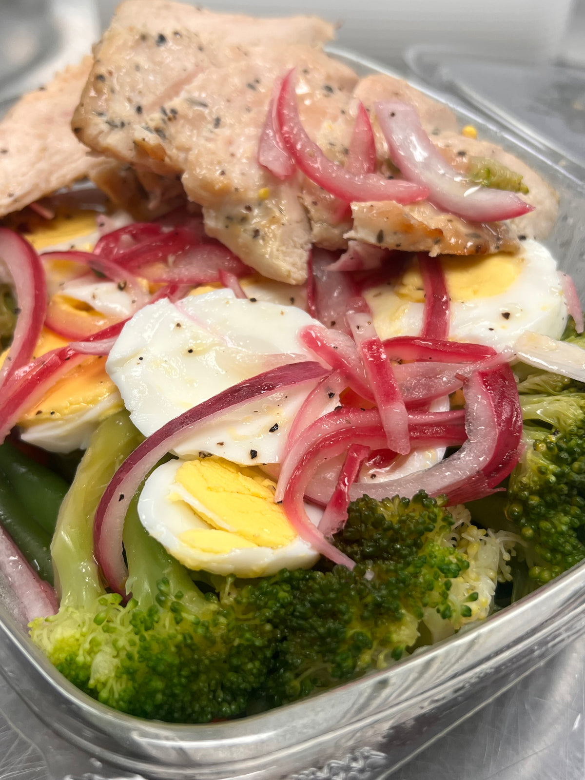 GF-Chicken and pickled veggie salad